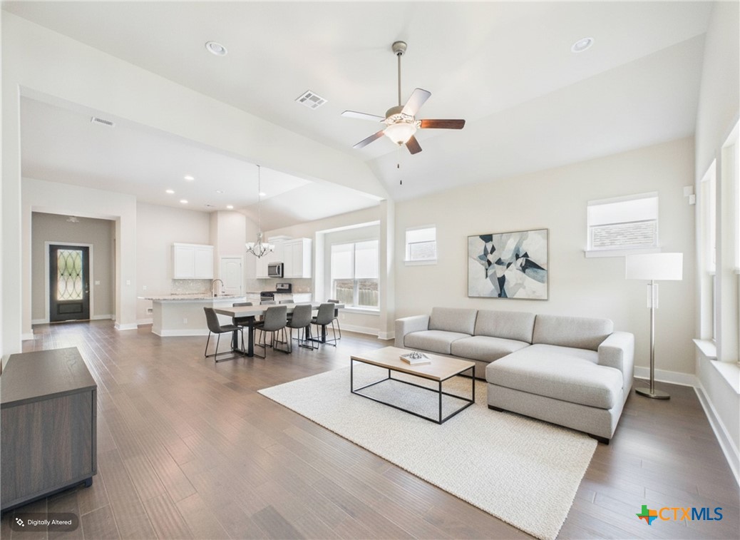 520 Academy Oaks Drive