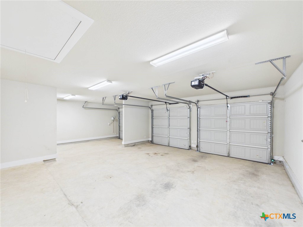 520 Academy Oaks Drive
