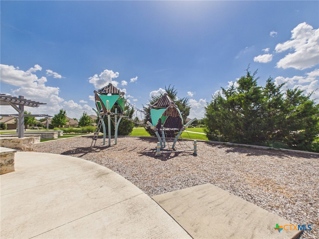 520 Academy Oaks Drive