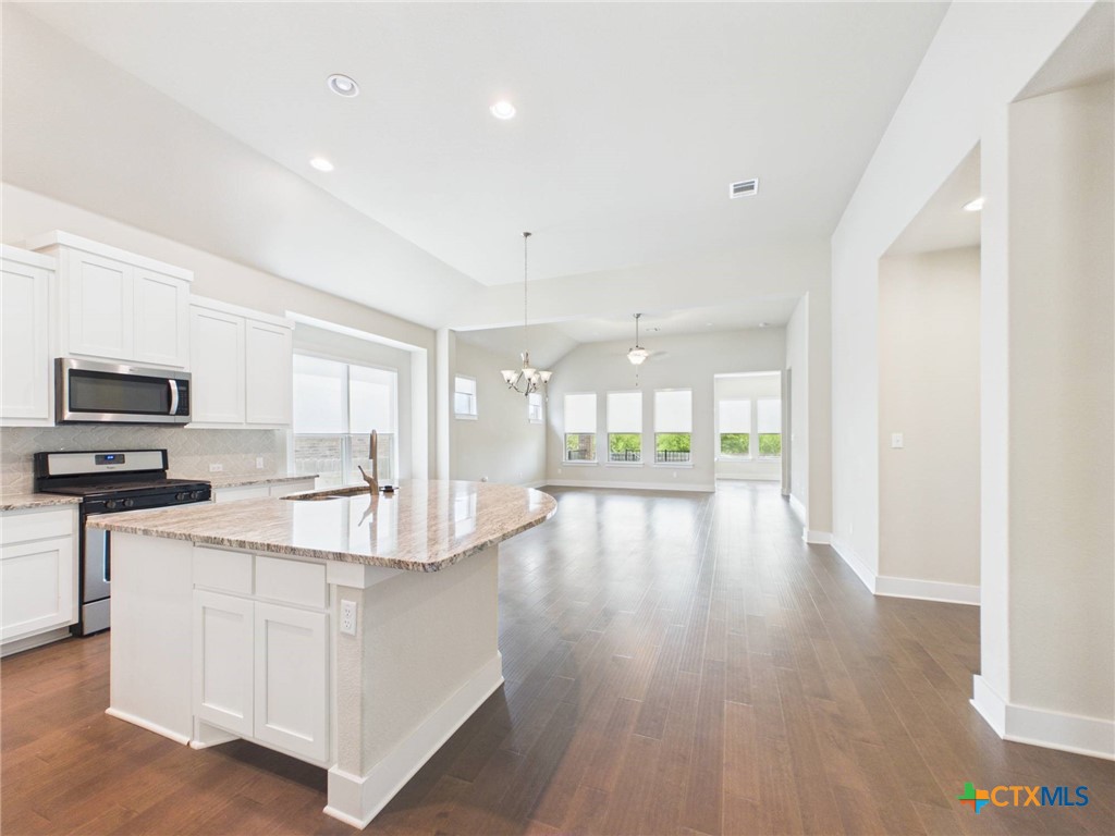 520 Academy Oaks Drive