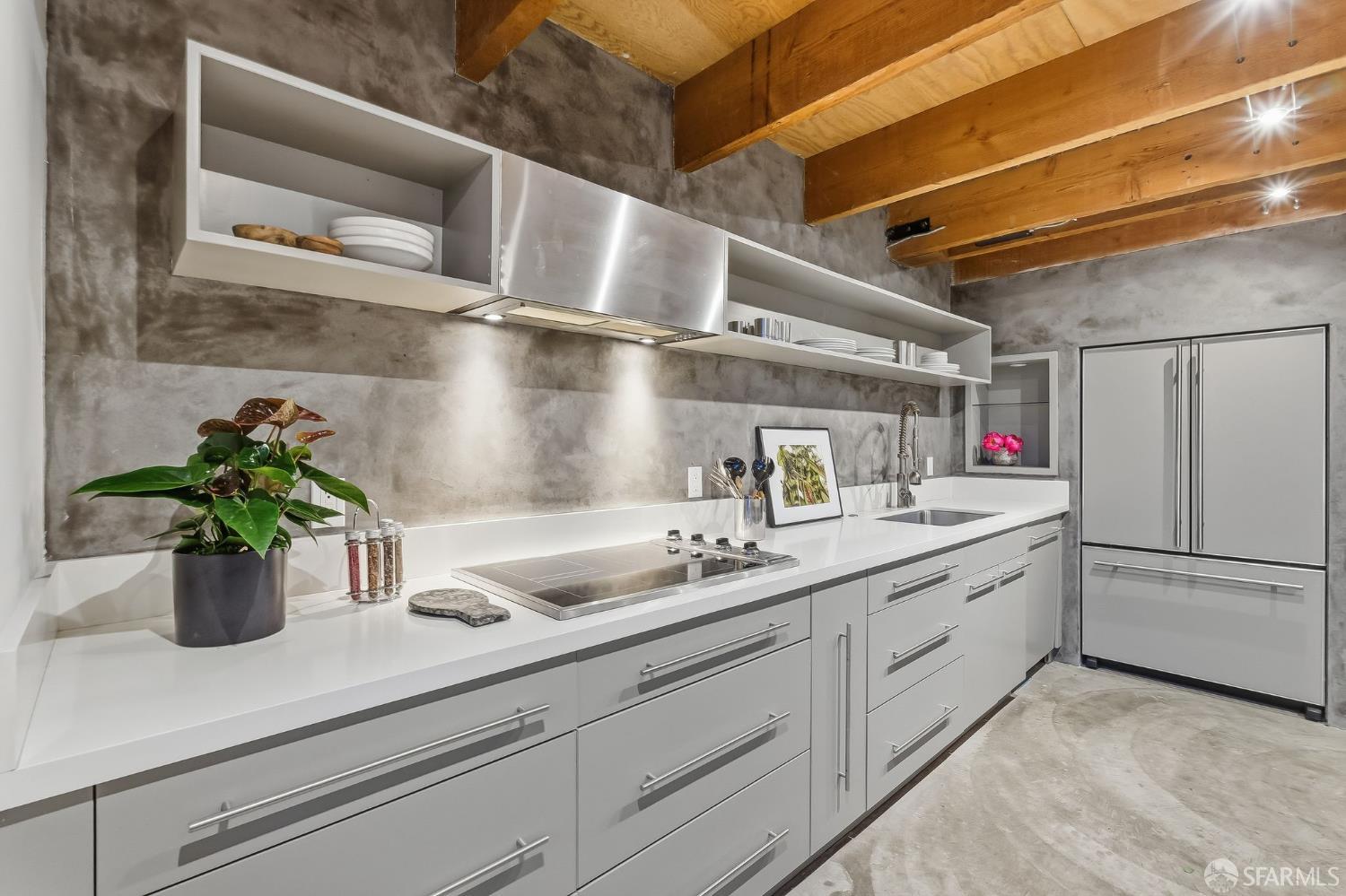 650 Delancey Street # 216