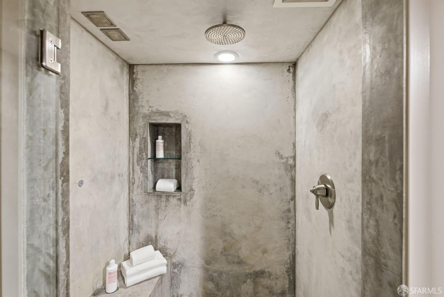 650 Delancey Street # 216