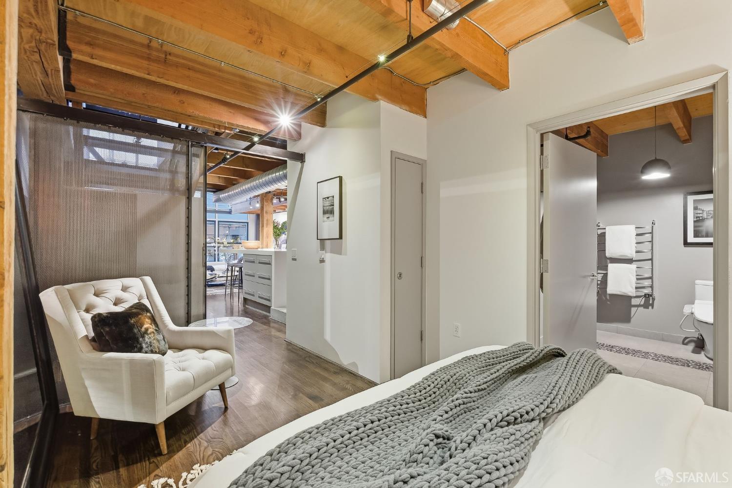 650 Delancey Street # 216