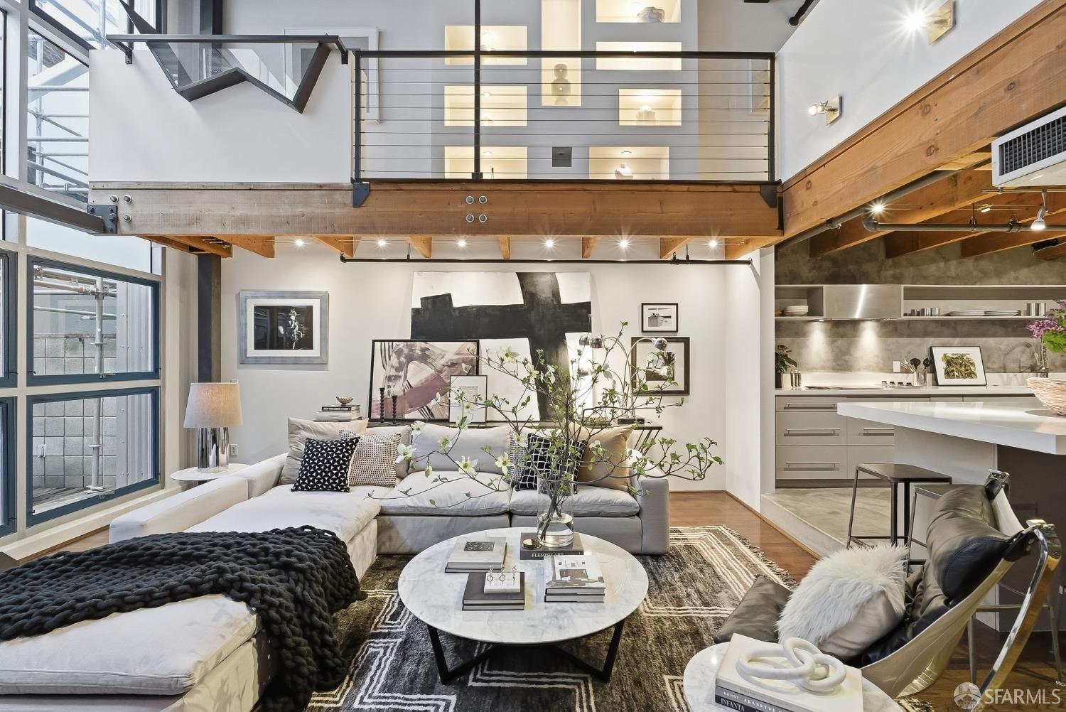 650 Delancey Street # 216