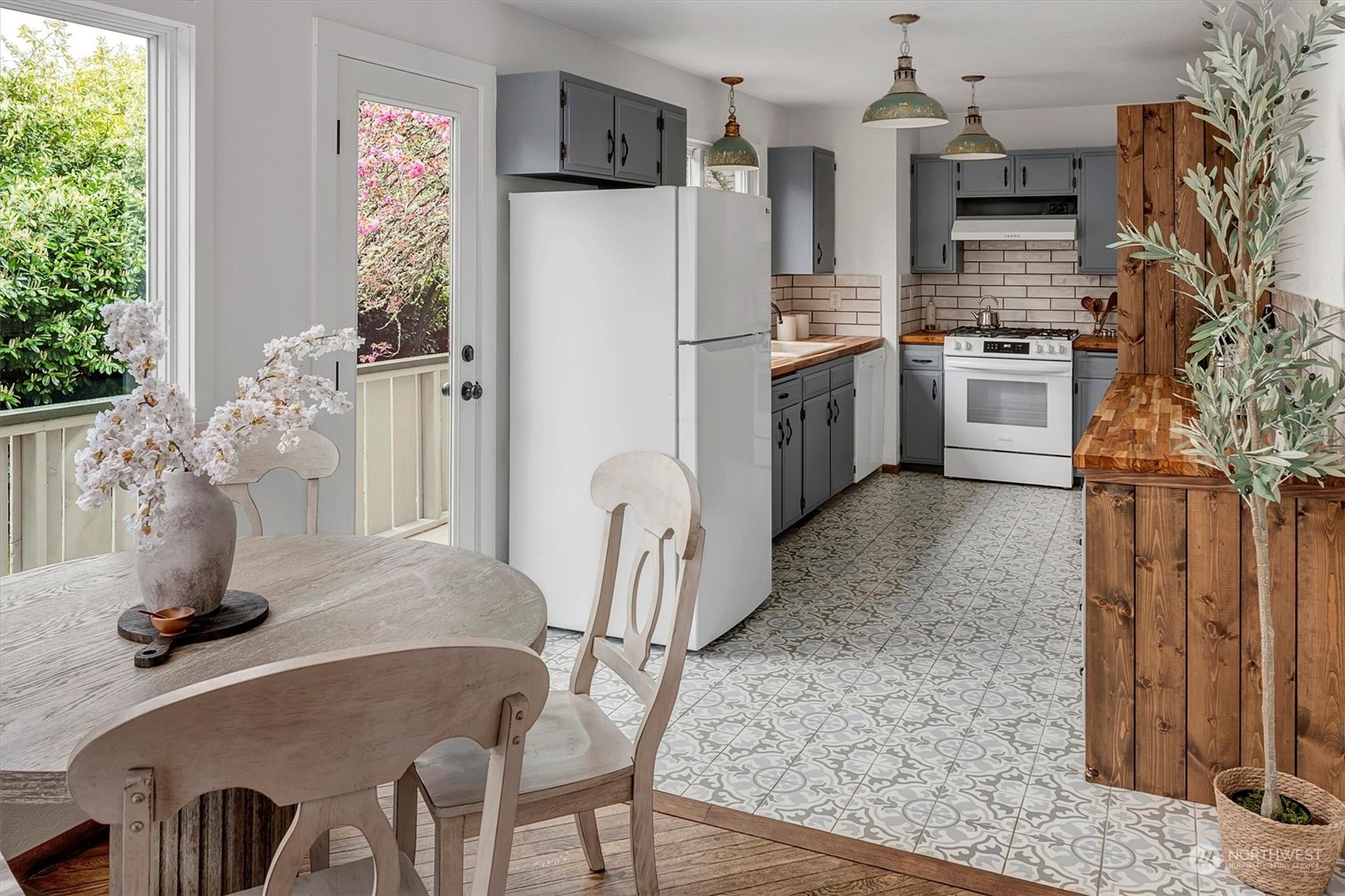 9921 SW 212th Street