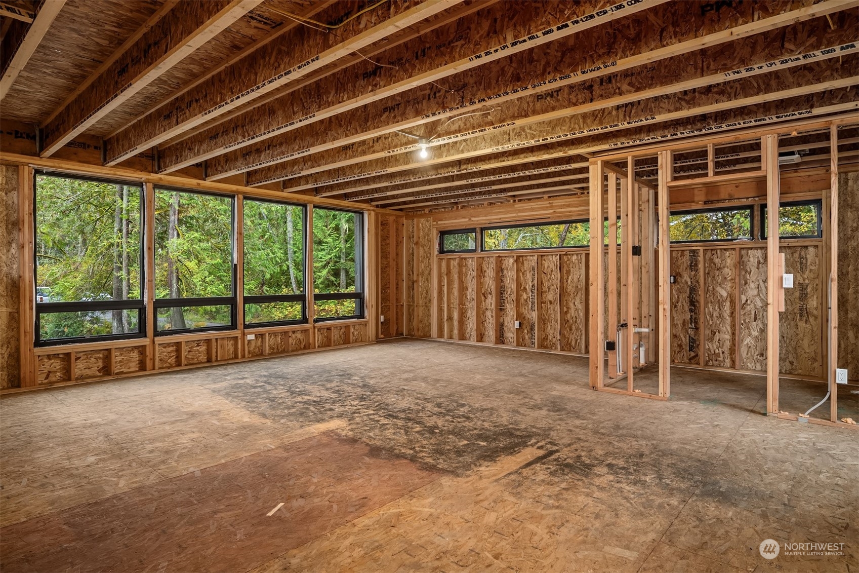 6139 NE Eagle Harbor Drive