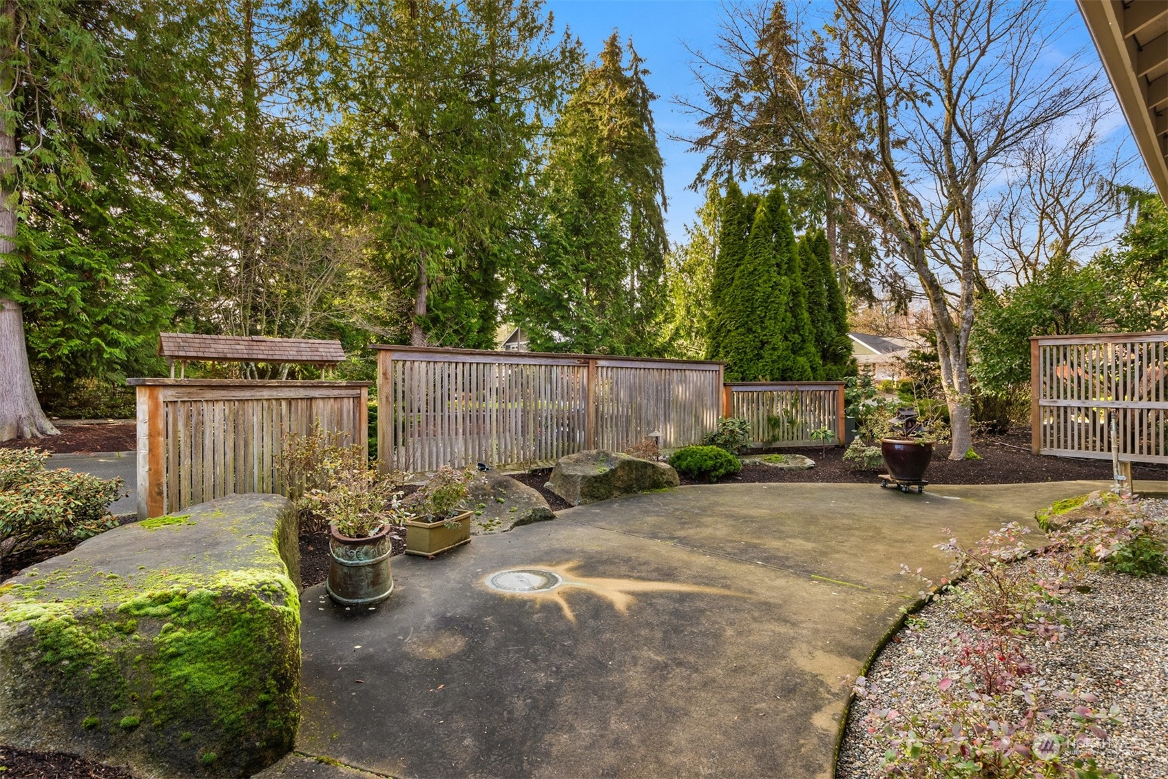 718 Tiffany Meadows NE