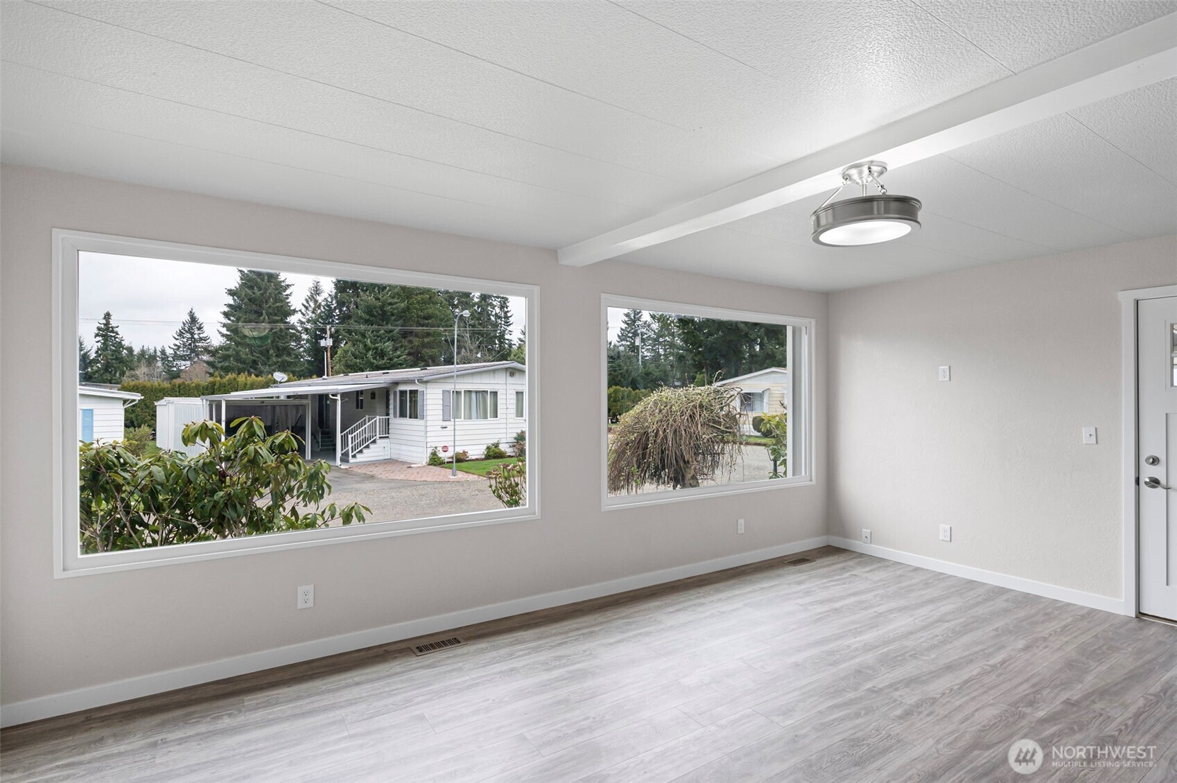 3702 Hunt Street Unit: 21