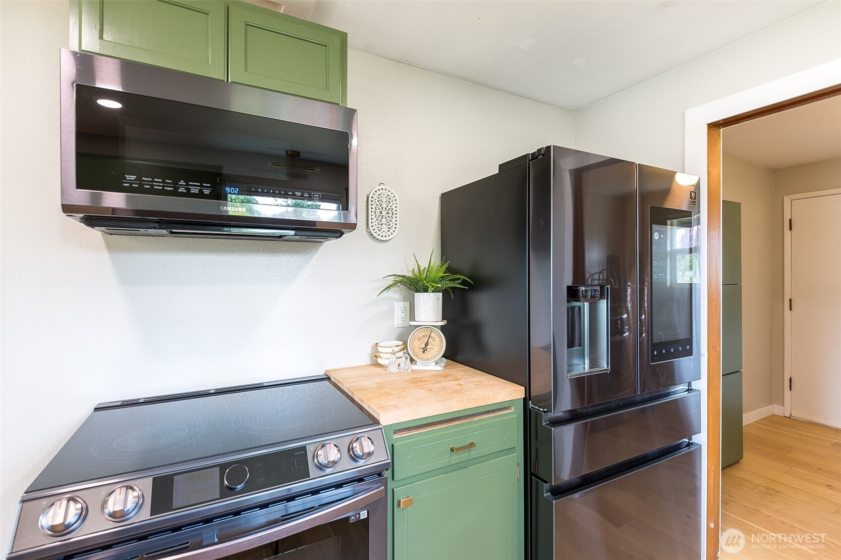 110 Victoria View Street