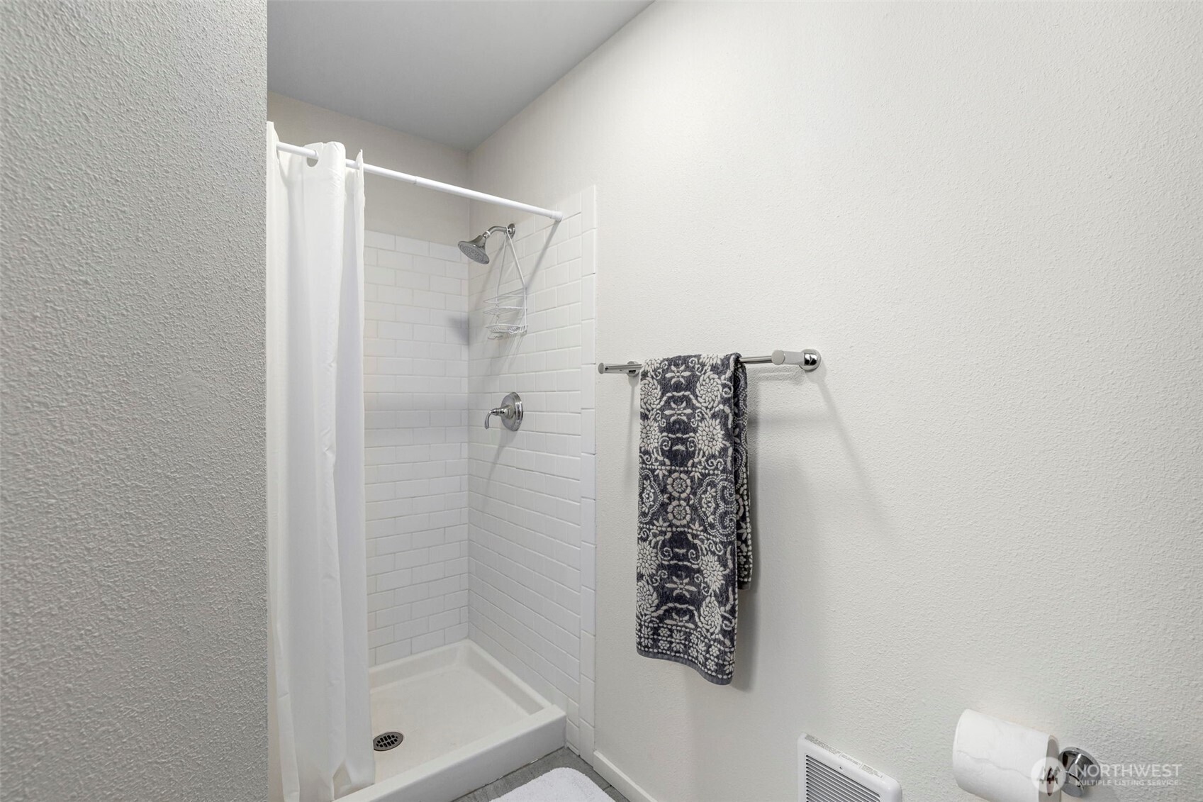 190 Bluffs Dr Unit: 1