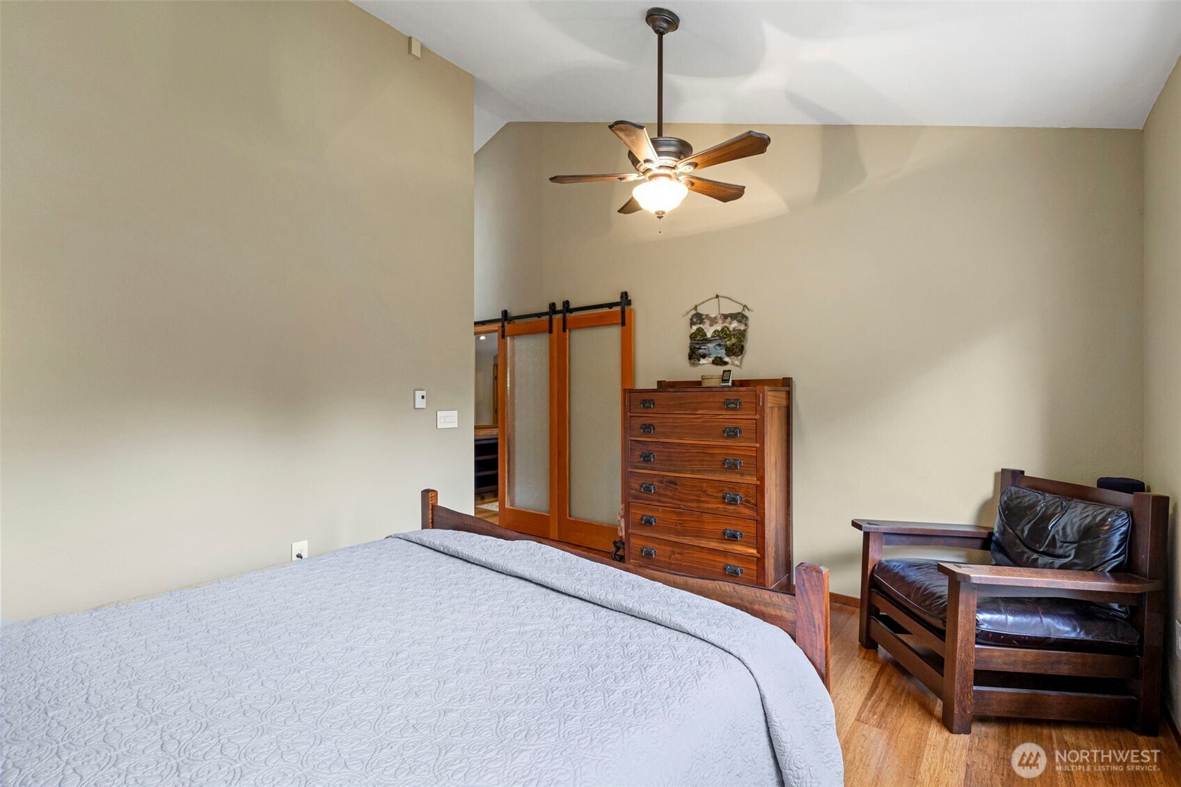 190 Bluffs Dr Unit: 1