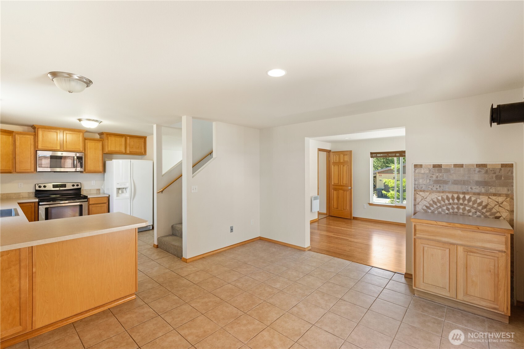 408 Eddy Court