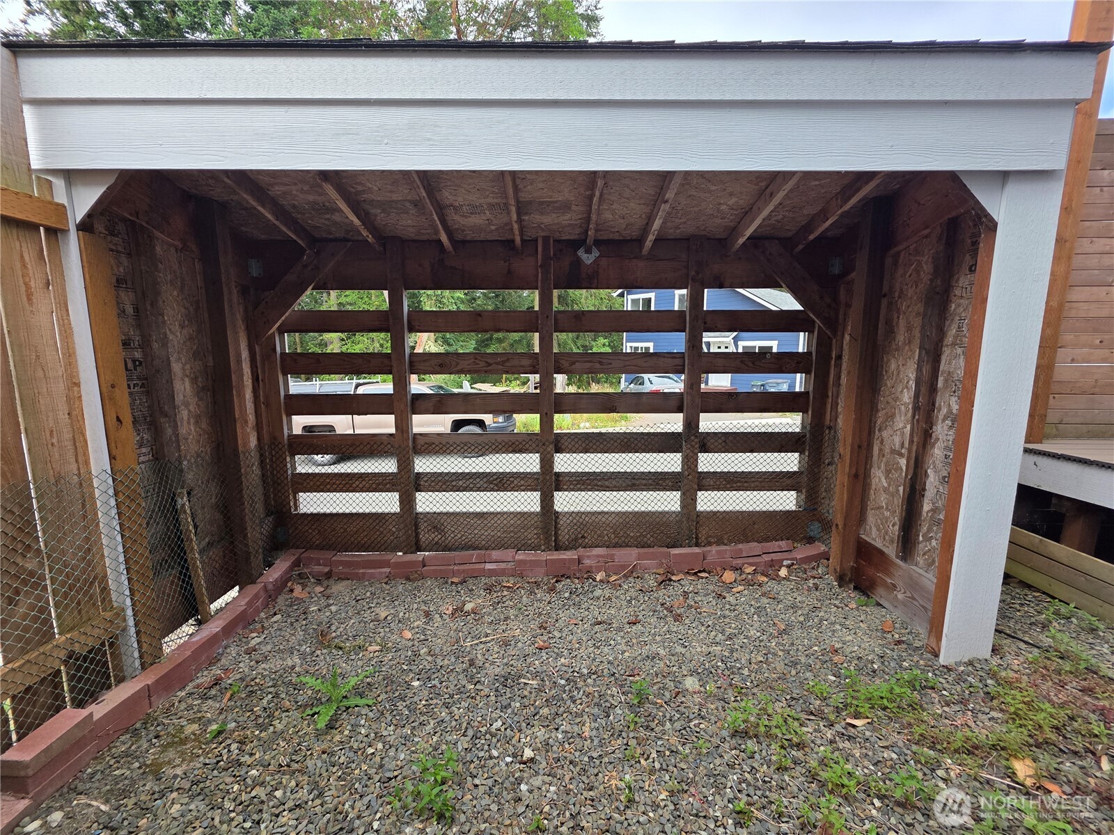 408 Eddy Court