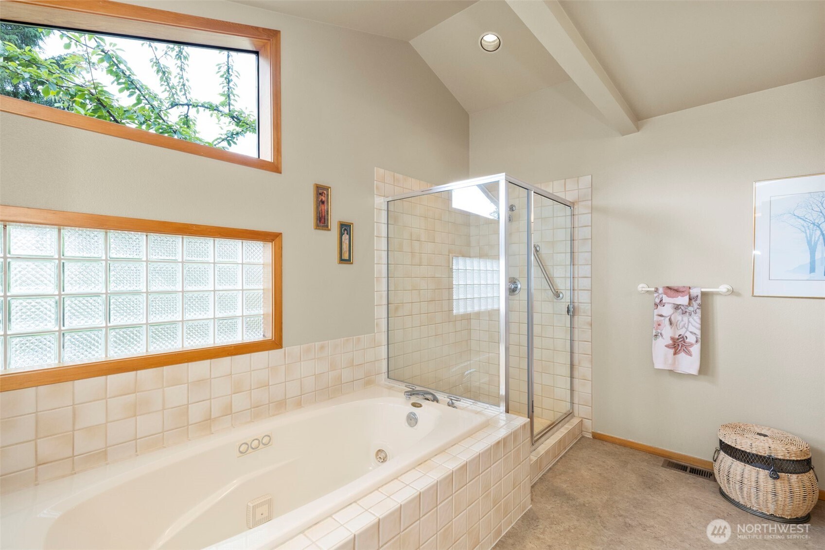 63 Bluffs Lane Unit: 1