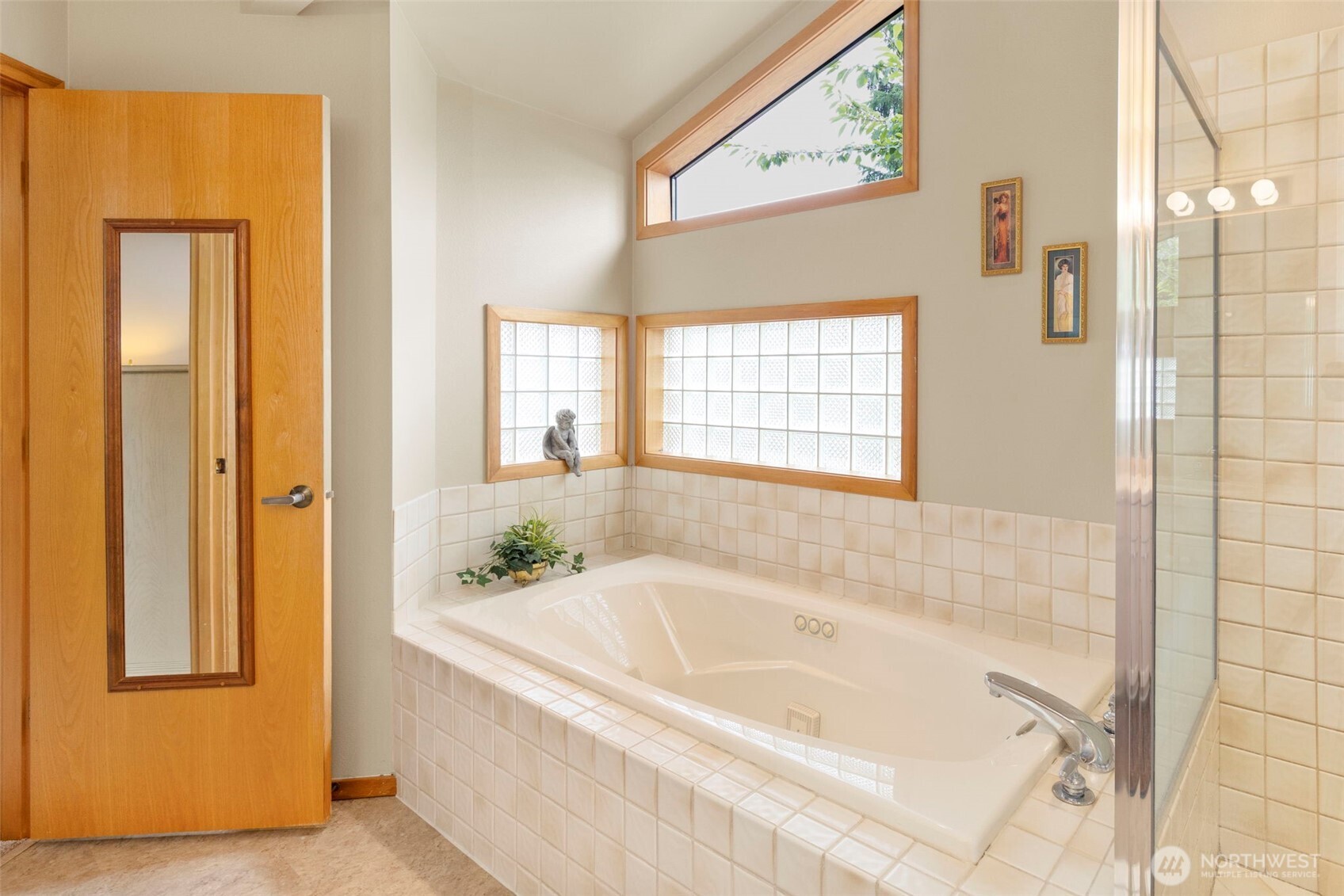 63 Bluffs Lane Unit: 1