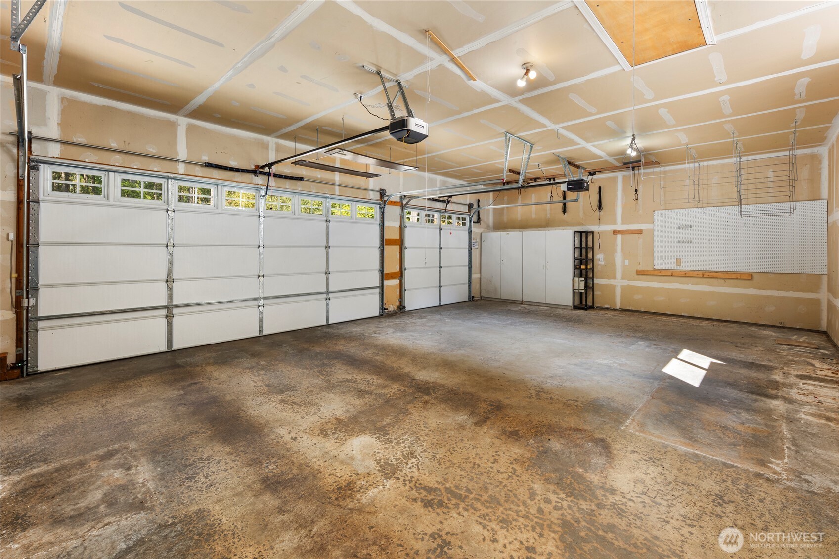 18508 104th Street NW