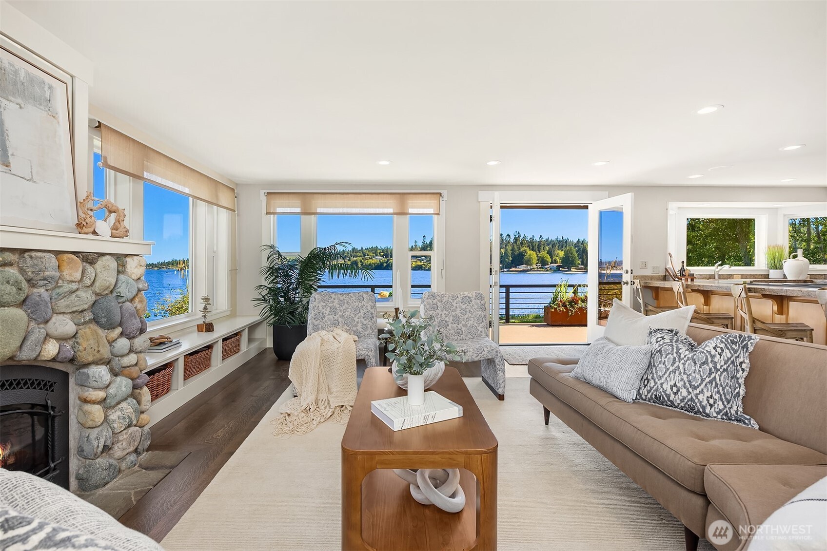 10809 NE West Kingston Road