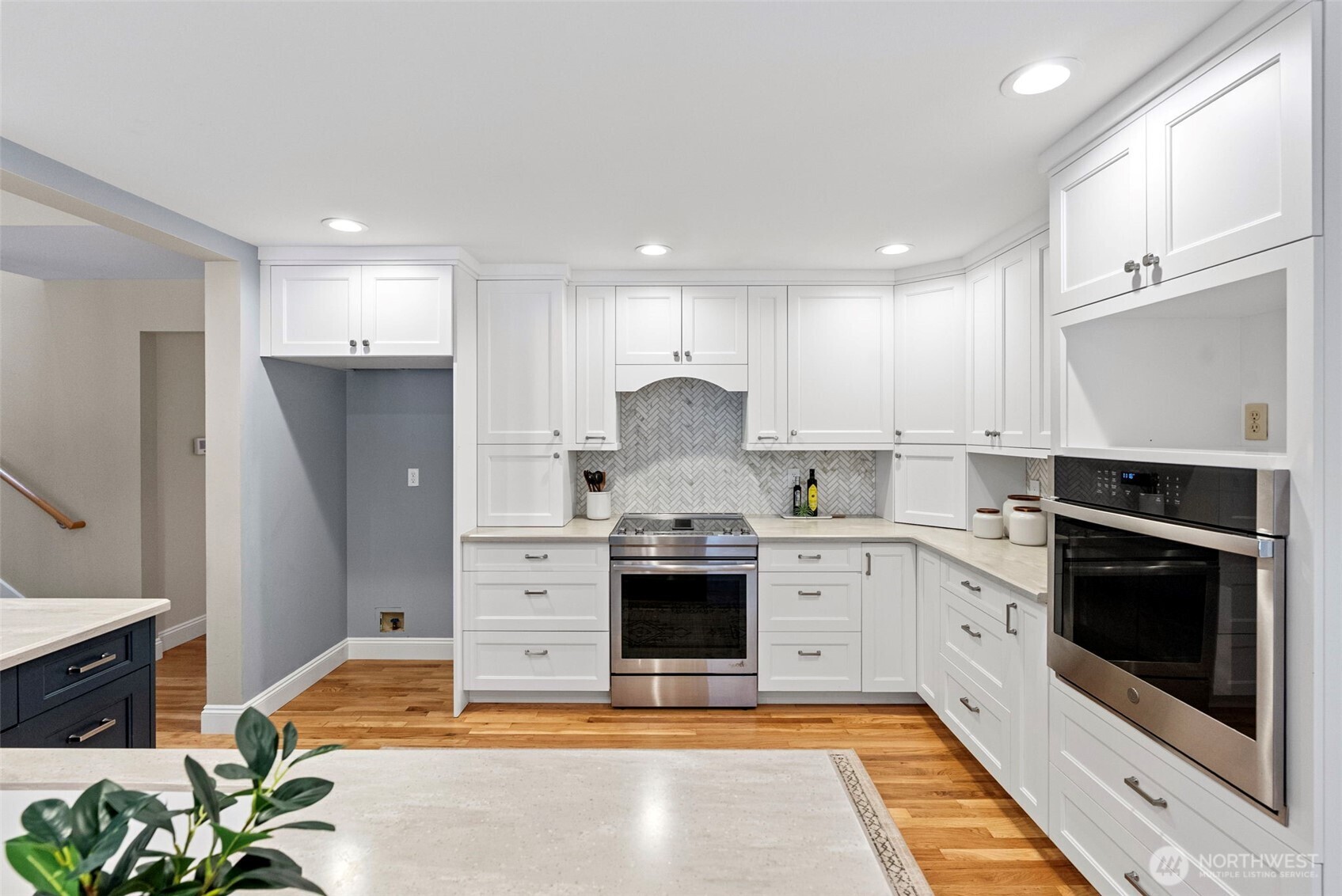 6800 Cathedral Place NW