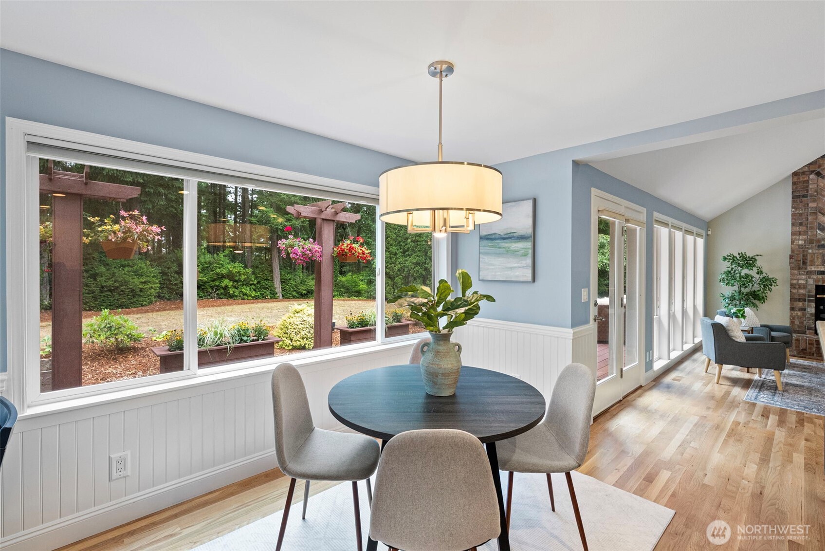 6800 Cathedral Place NW