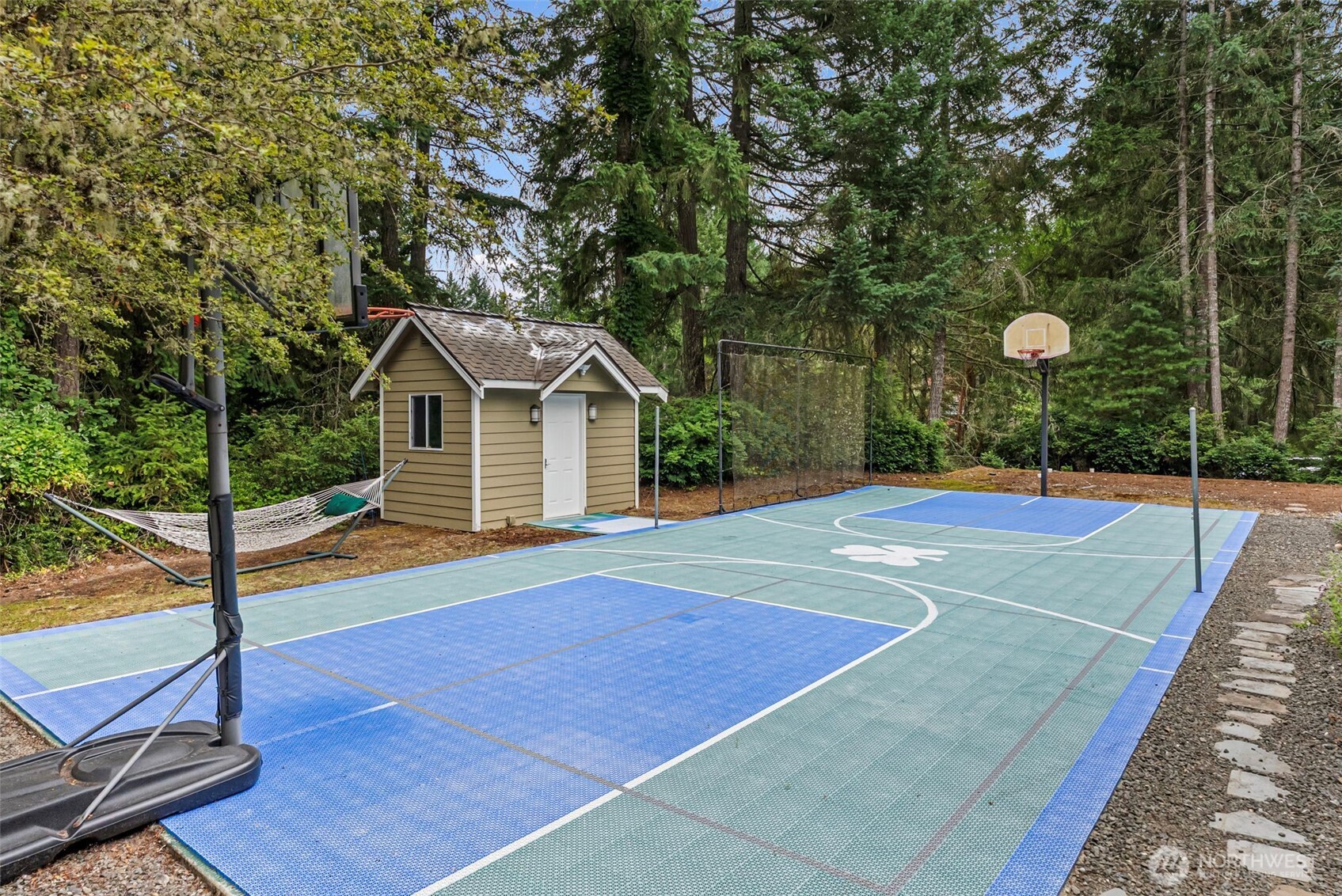 6800 Cathedral Place NW