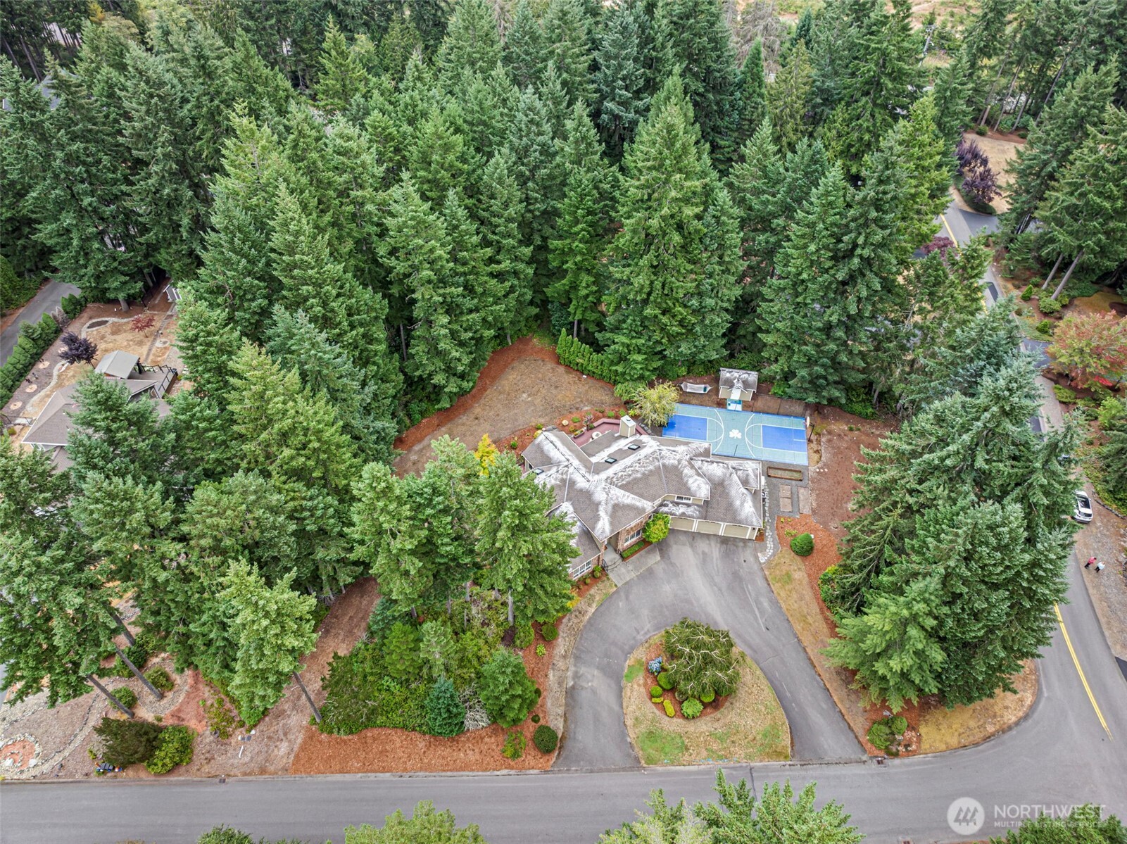 6800 Cathedral Place NW