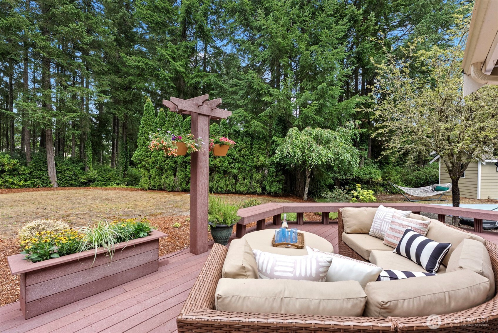 6800 Cathedral Place NW