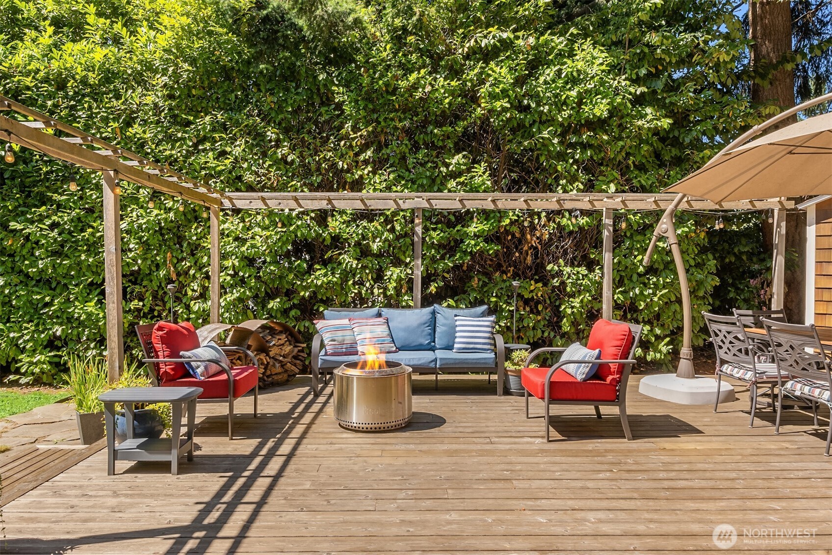 9488 Katherine Place NE