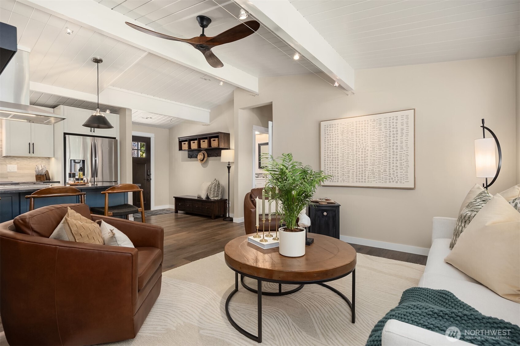 9488 Katherine Place NE