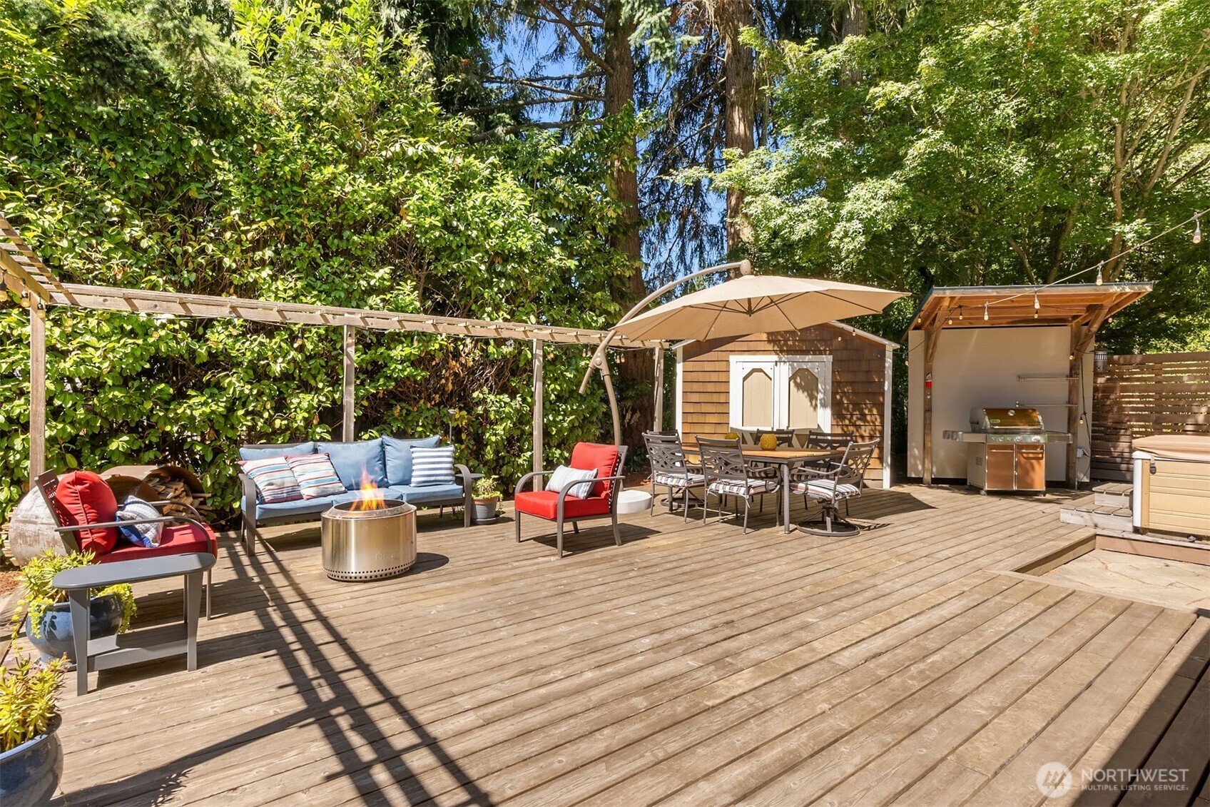 9488 Katherine Place NE