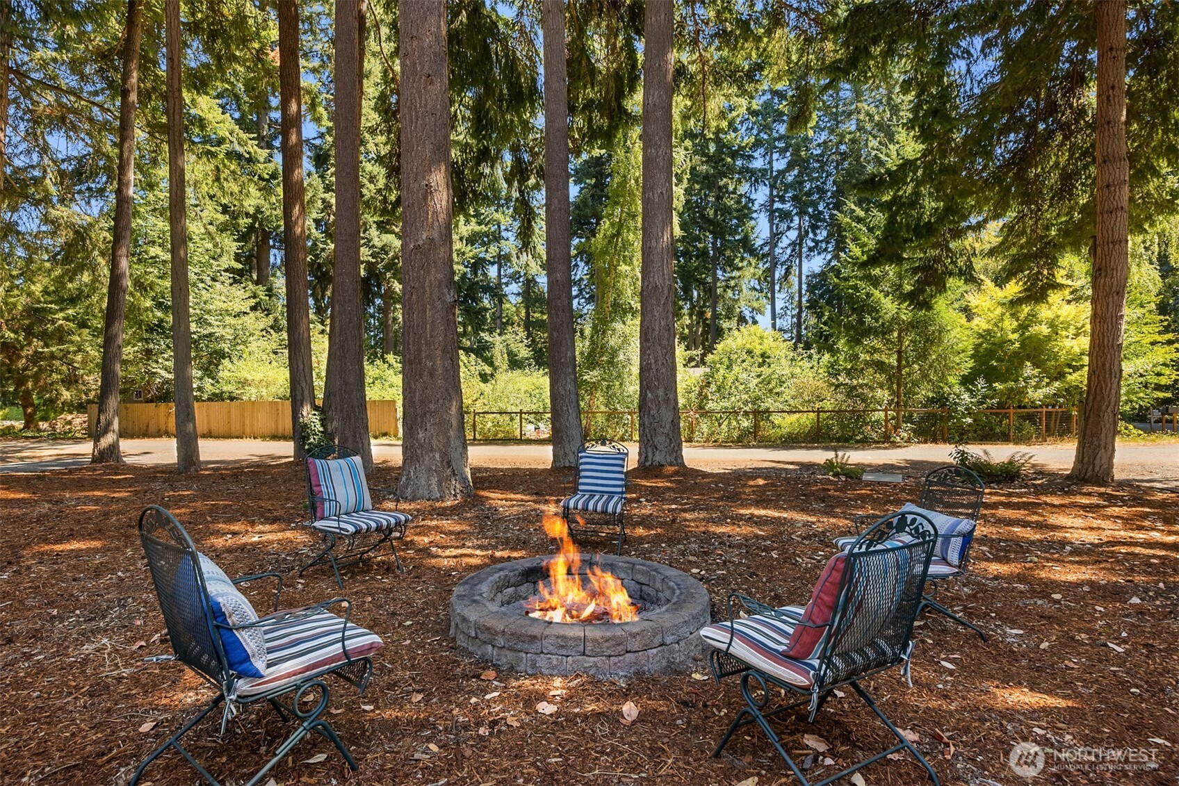 9488 Katherine Place NE