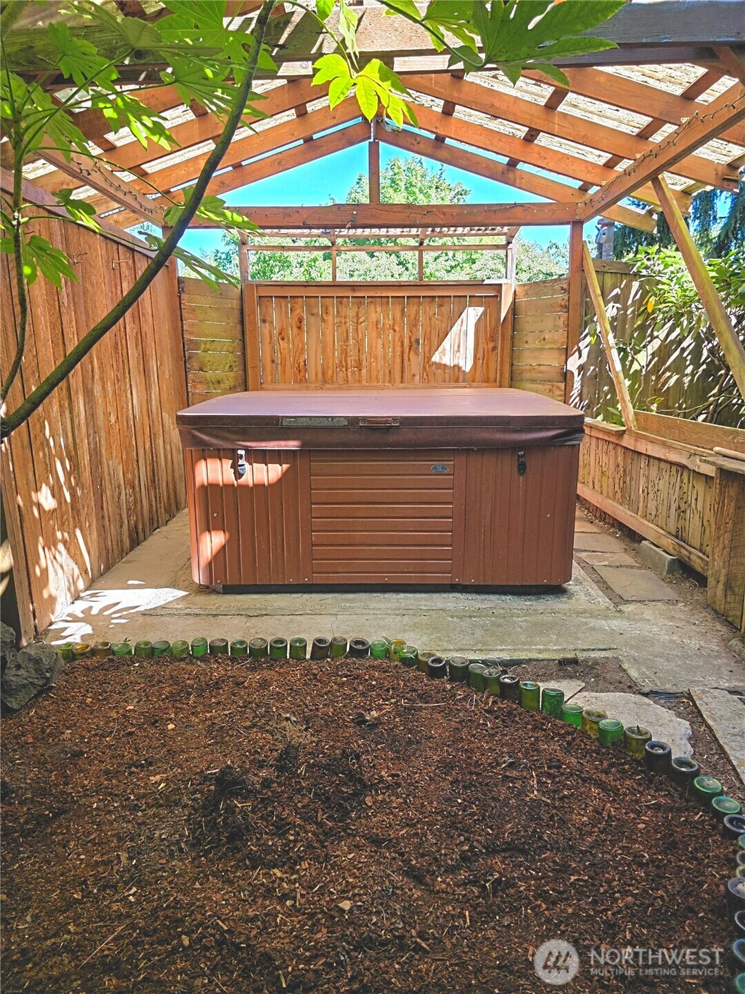 371 E Price Street