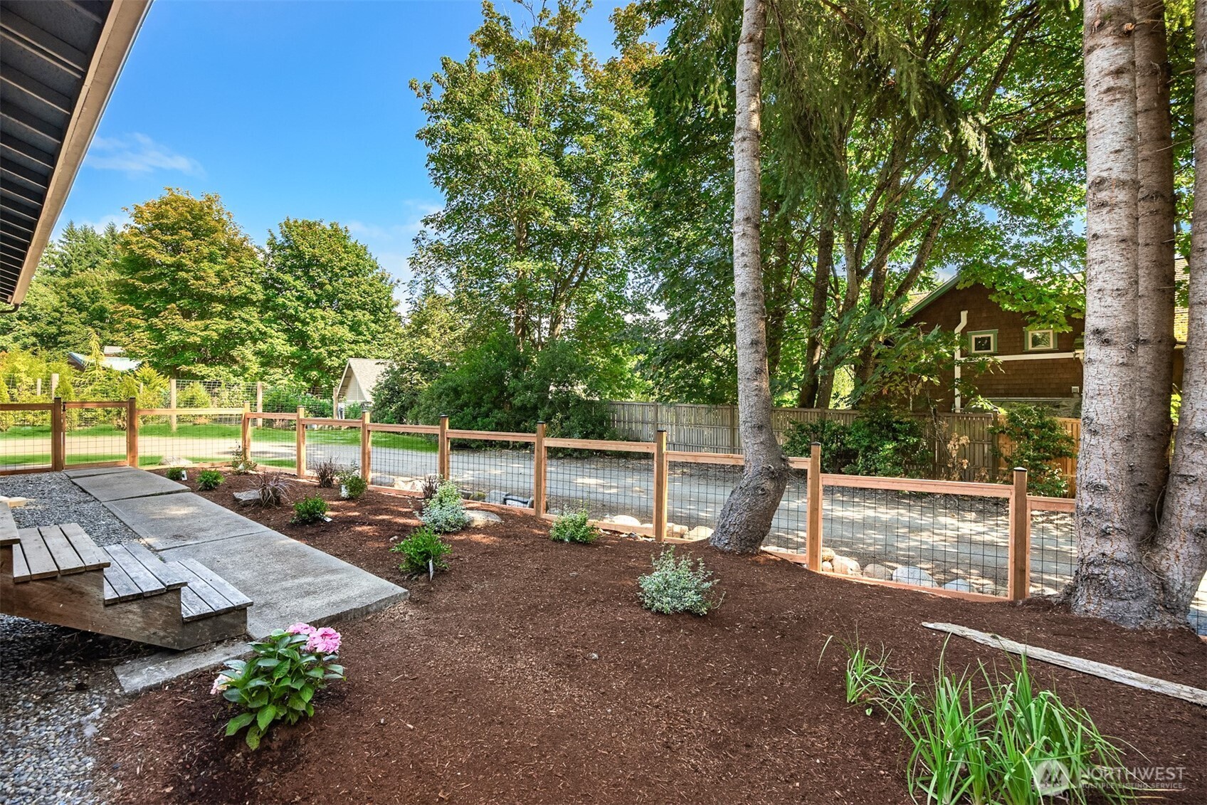 1574 NE Park View Drive Unit: 1