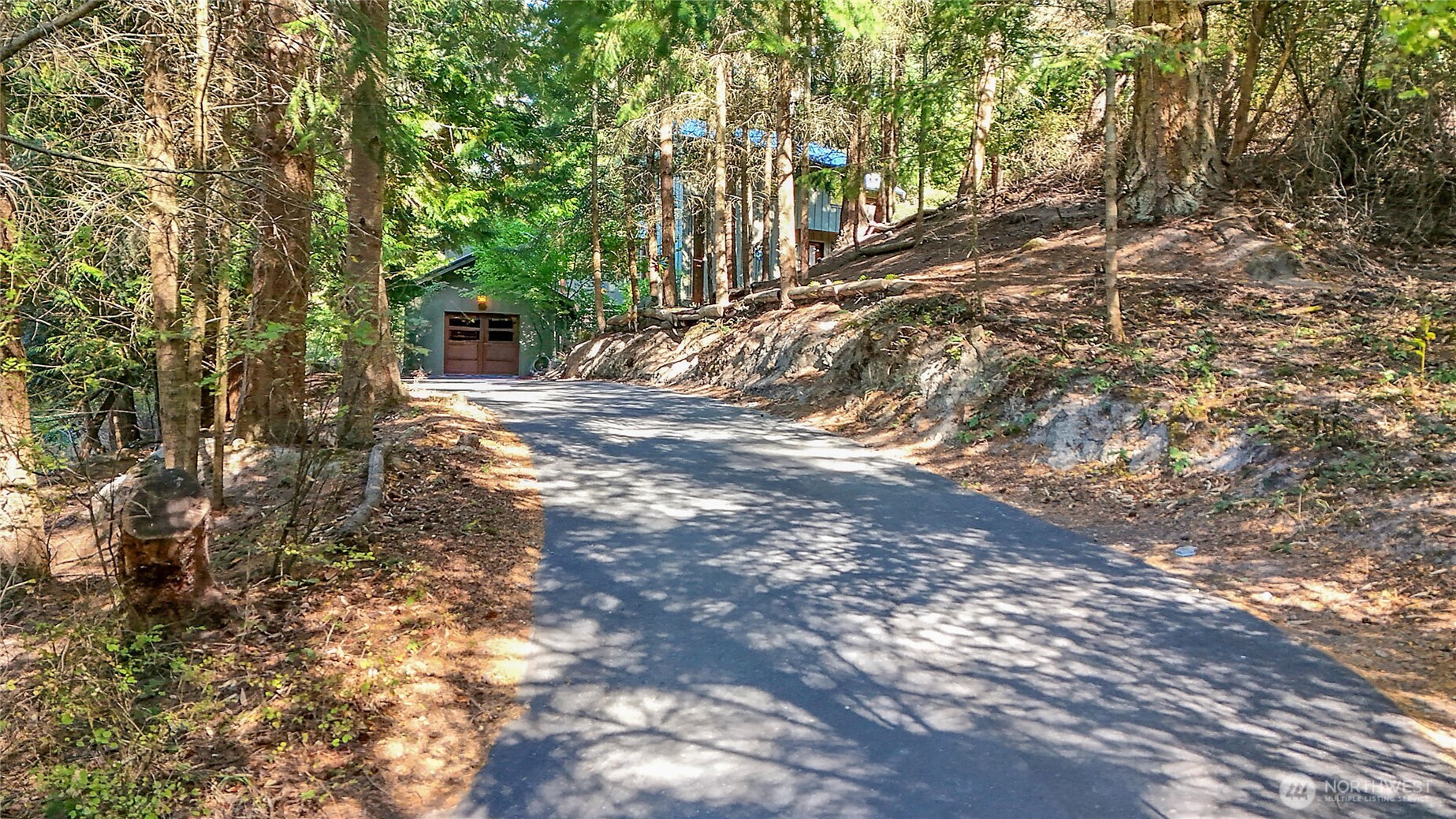 402 M Street