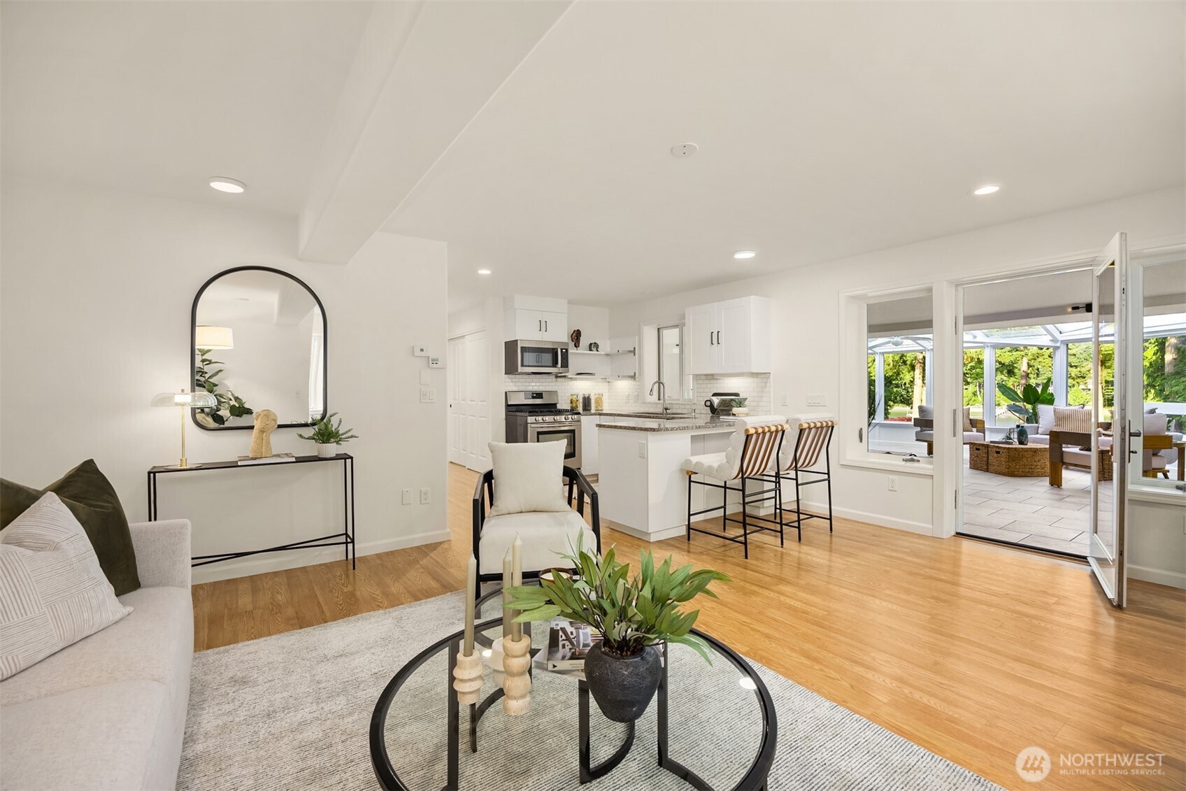 11710 Arrow Point Drive NE