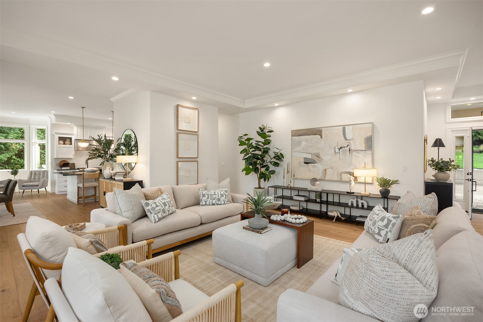 11710 Arrow Point Drive NE