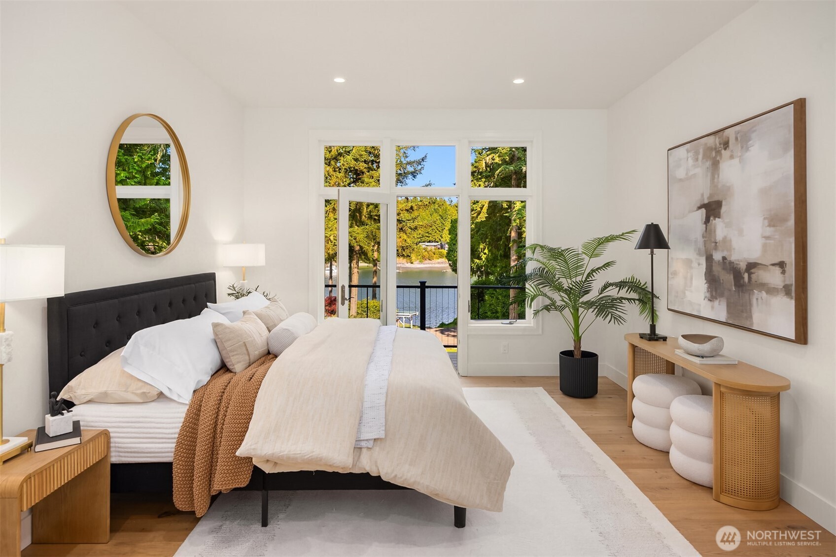 11710 Arrow Point Drive NE