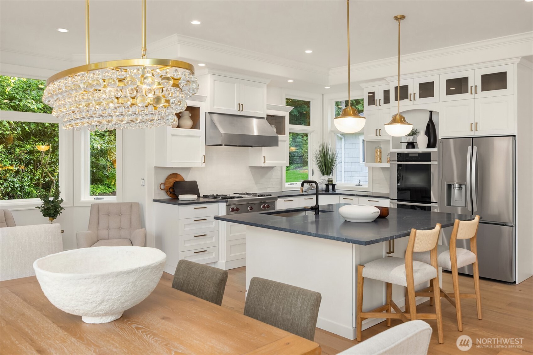 11710 Arrow Point Drive NE