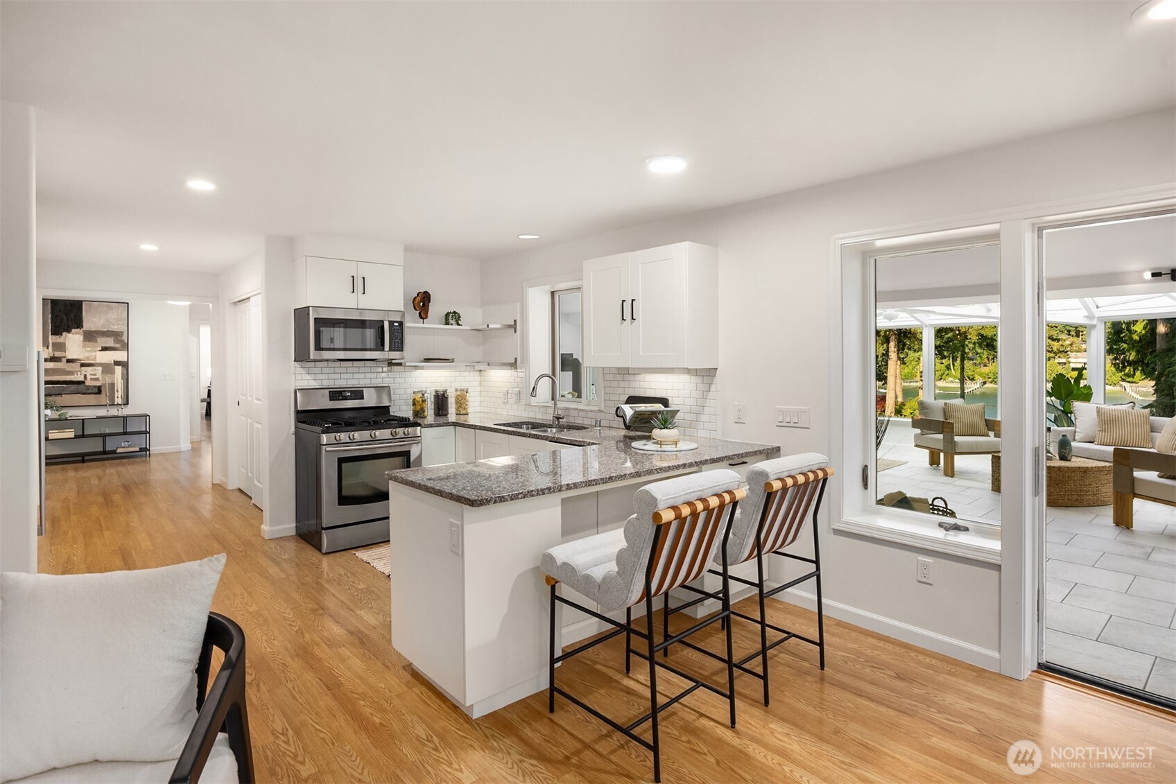 11710 Arrow Point Drive NE