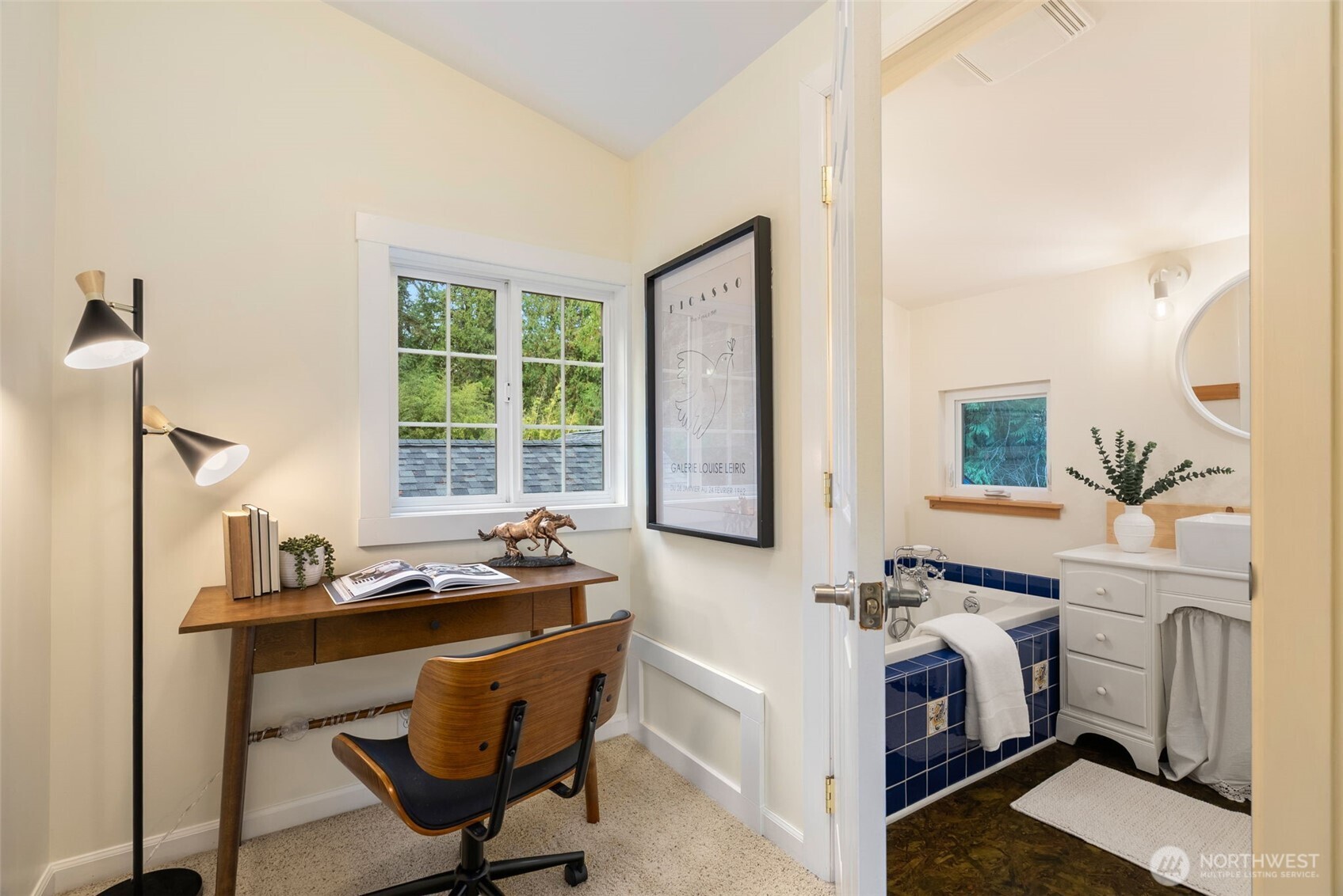 20710 Kitsap Street NE