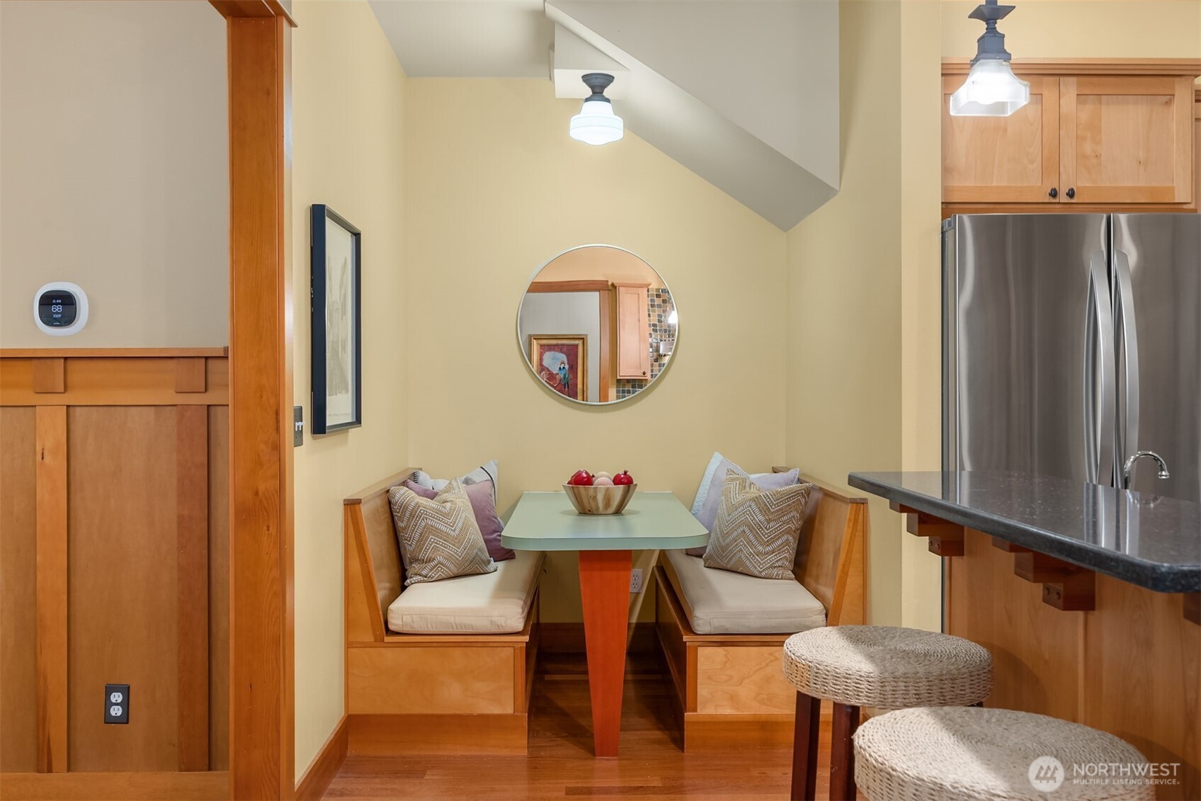 9641 NE North Town Loop