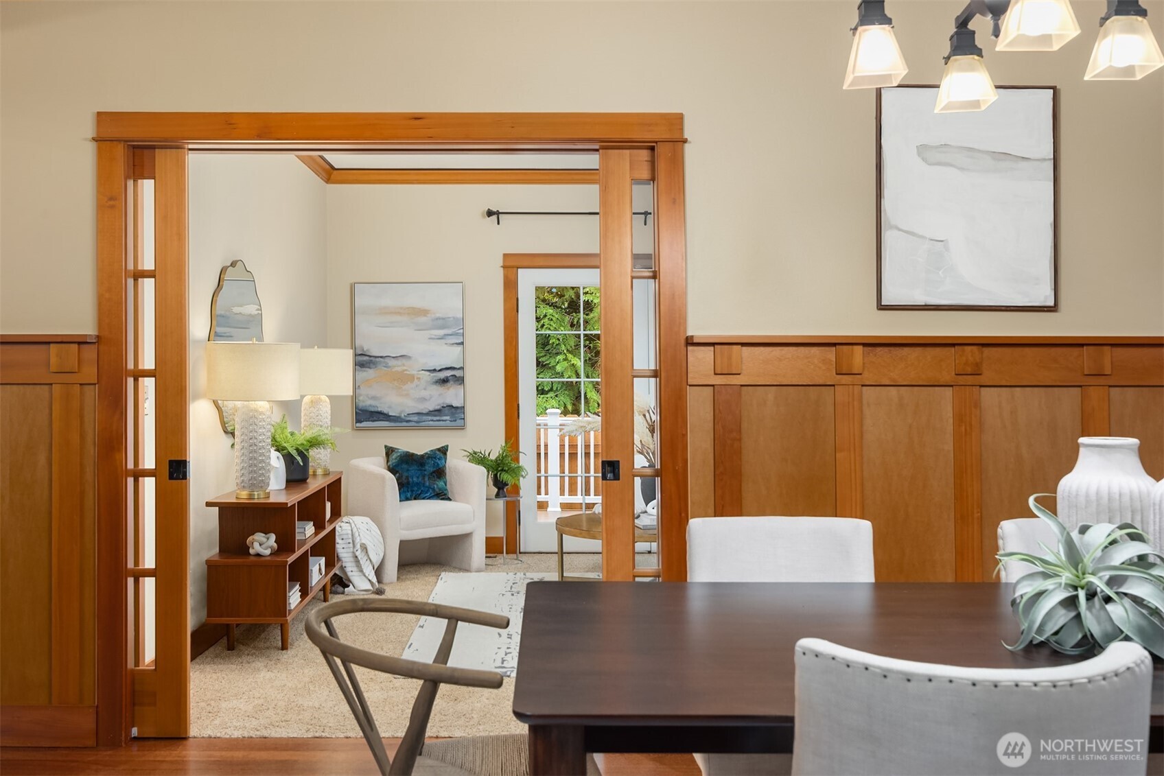 9641 NE North Town Loop