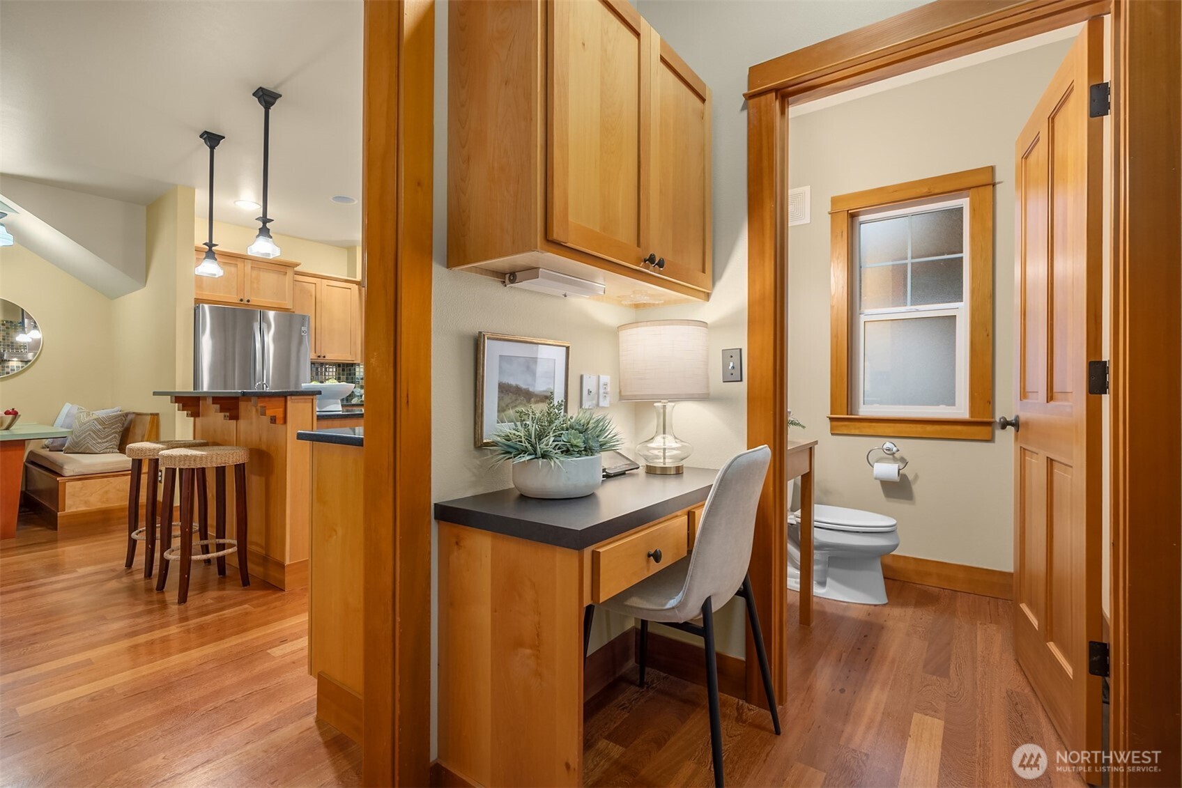 9641 NE North Town Loop