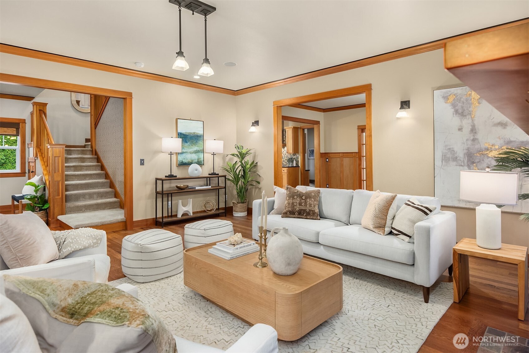 9641 NE North Town Loop