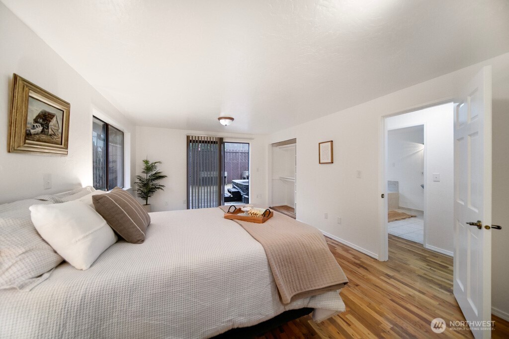 12820 Lake Avenue NW