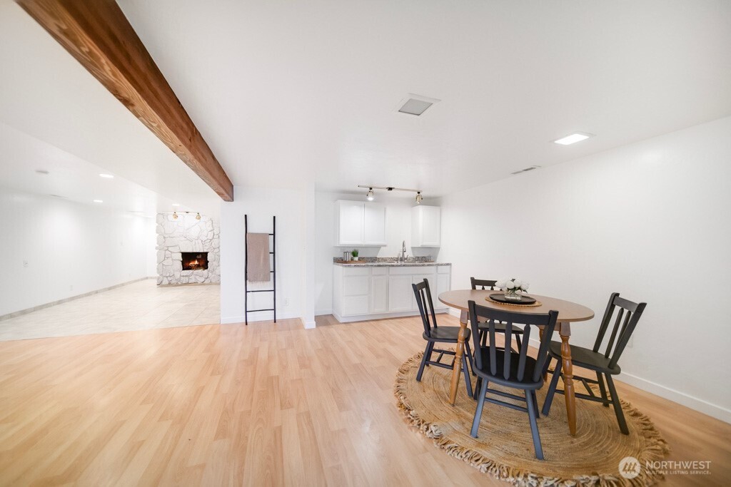 12820 Lake Avenue NW