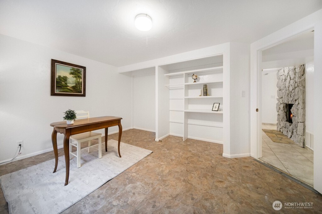 12820 Lake Avenue NW