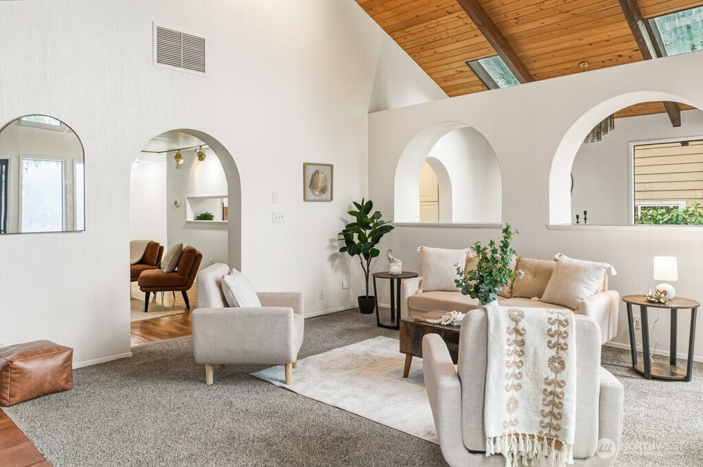 12820 Lake Avenue NW