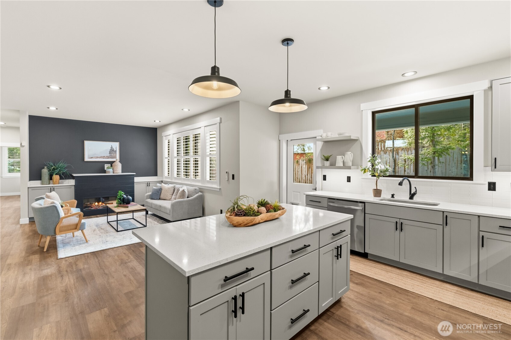 340 Huntingford Street