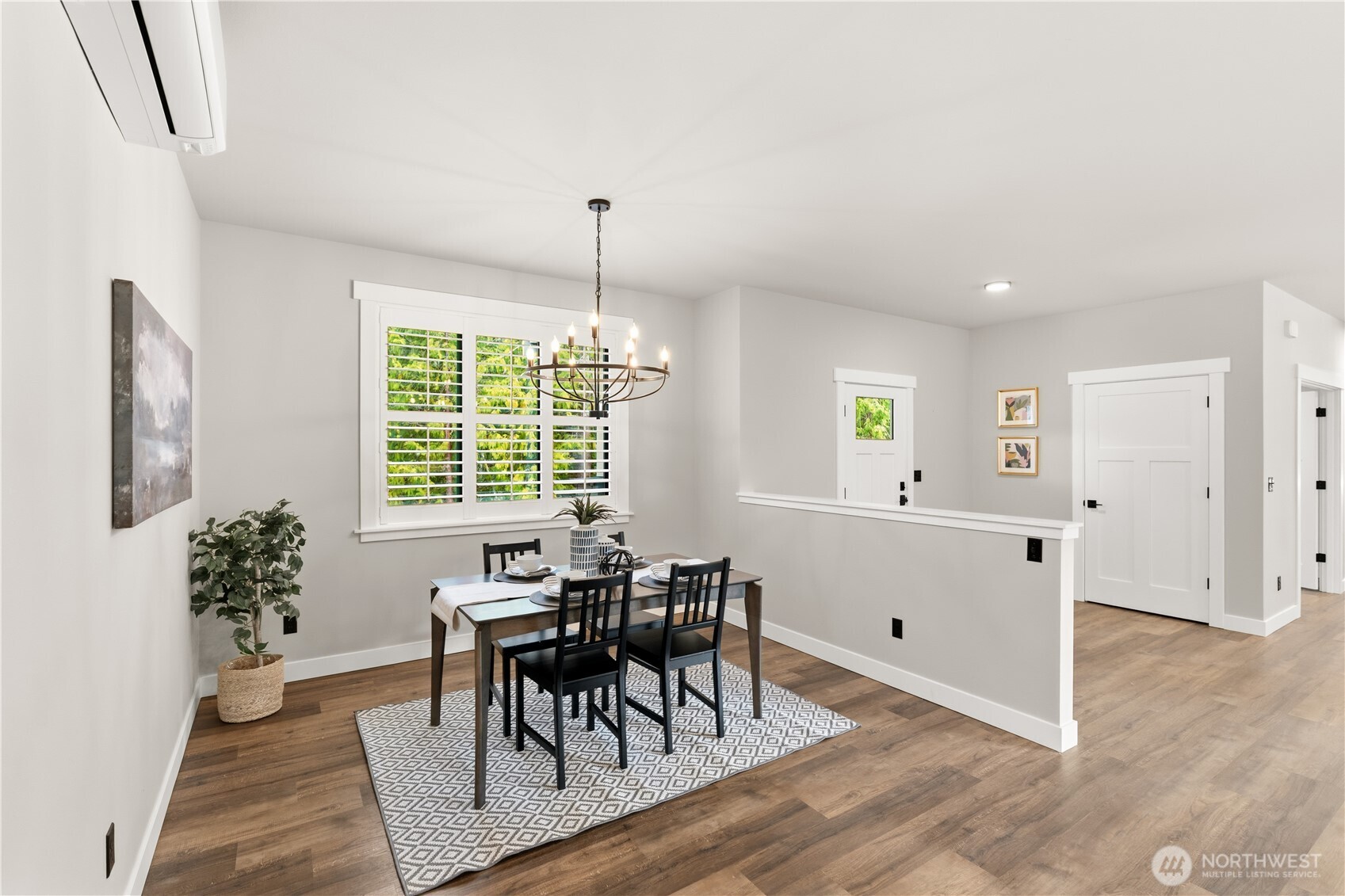 340 Huntingford Street