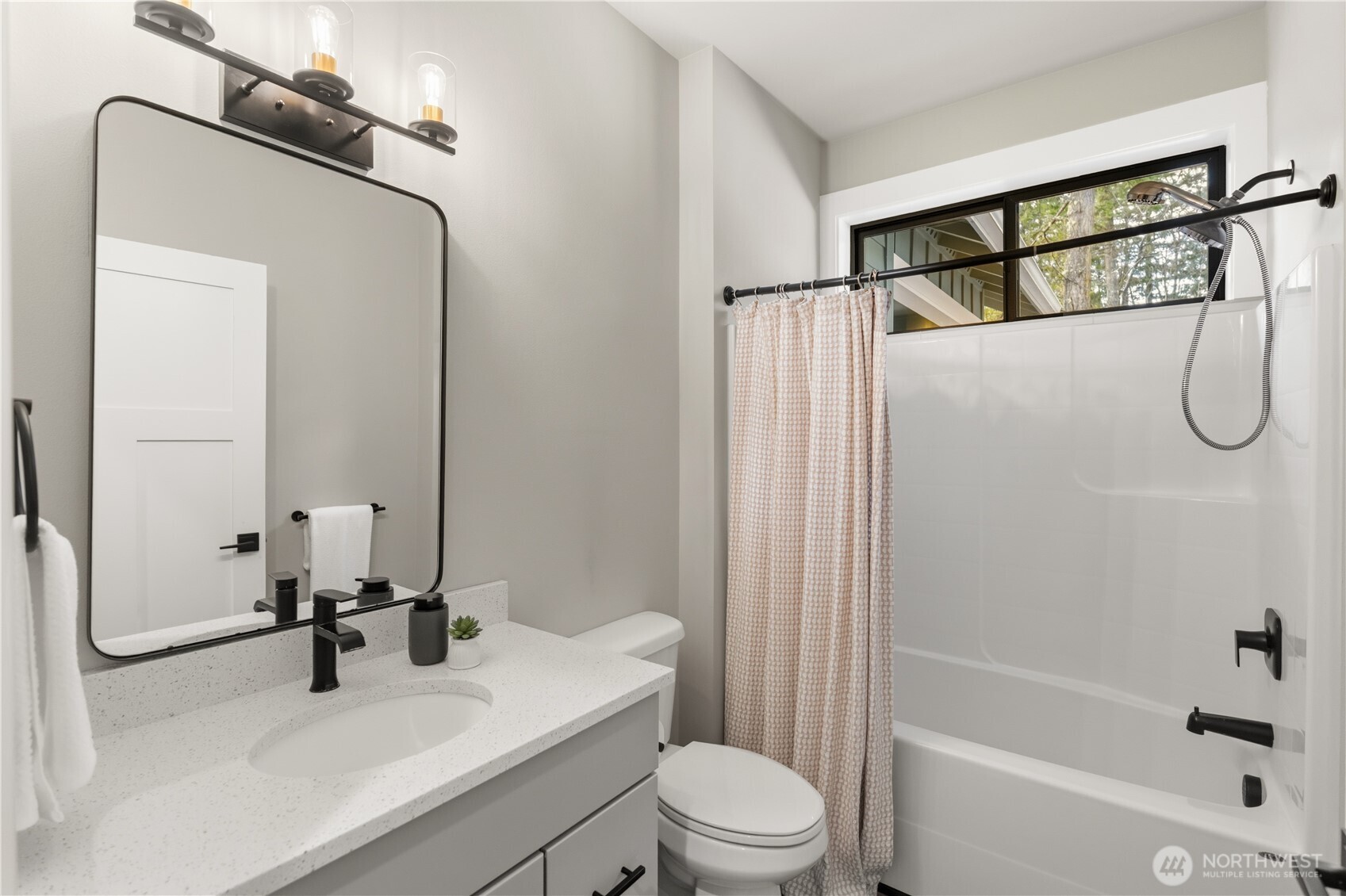 340 Huntingford Street